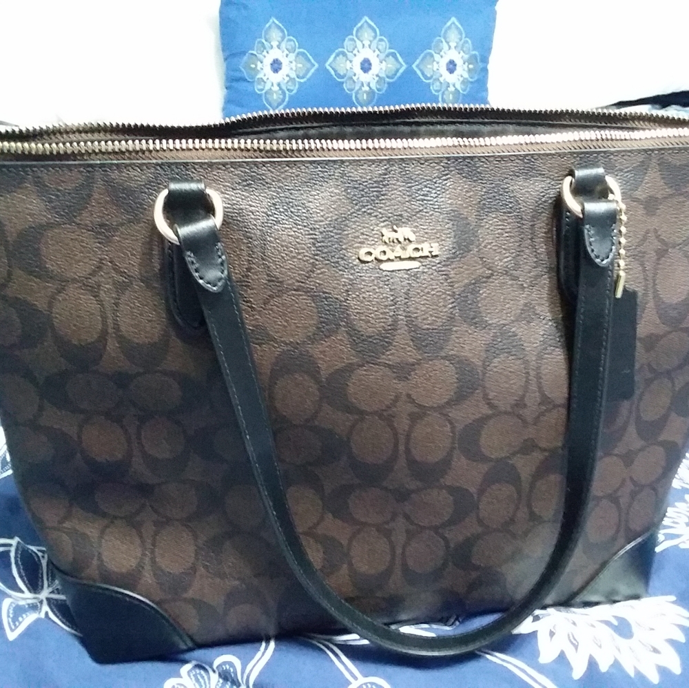 Coach Tote